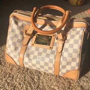 Louis Vuitton Berkeley Bag